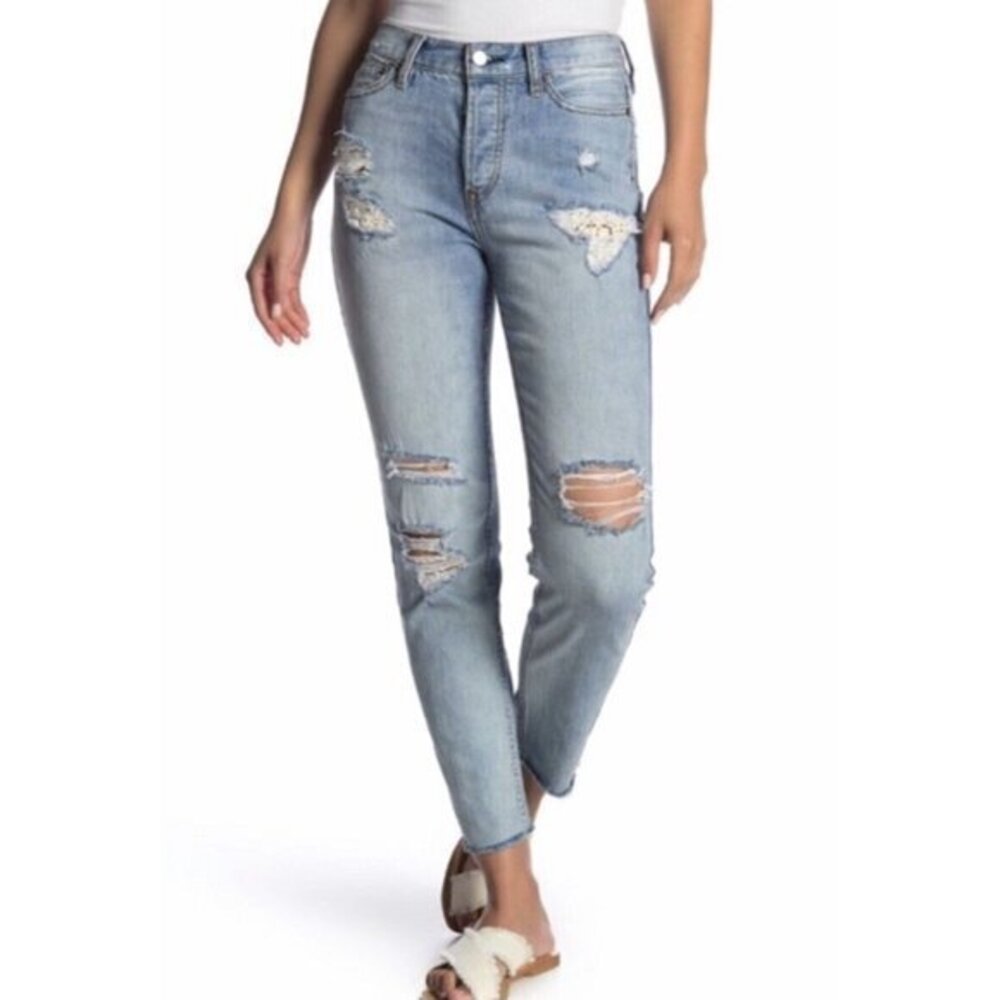 Free People Lacey Stilt Distressed Jeans Crochet Button Fly Light Wash